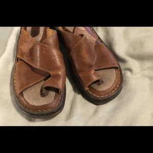Brown sandal. Brand: Born, Size: 9 (40)